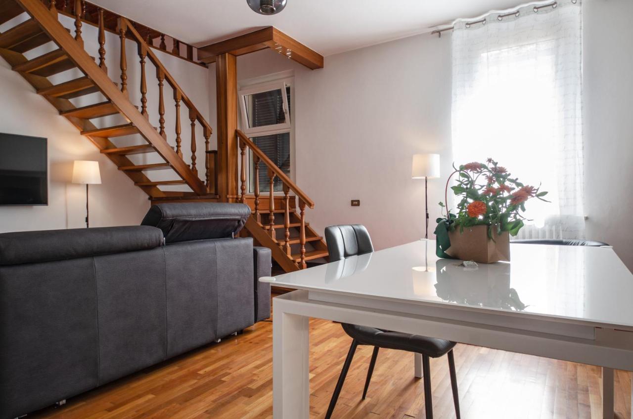 Casa Nisida Appartement Pesaro Buitenkant foto